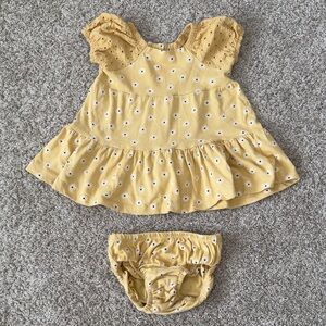 Jessica Simpson Baby Girl toddler girl Dress and bloomer diaper cover 12 months